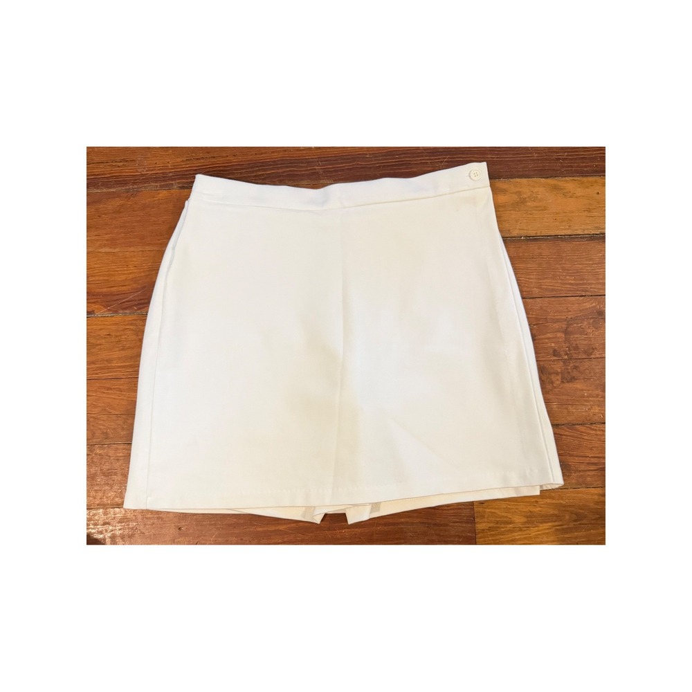 Vintage White Wrap Front Skort Side Button Elastic Back Athletic Casual Mini
